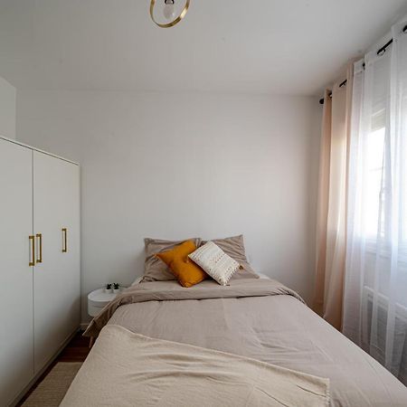 Le Petit Drancy - T2 Tout Equipe 外观 照片